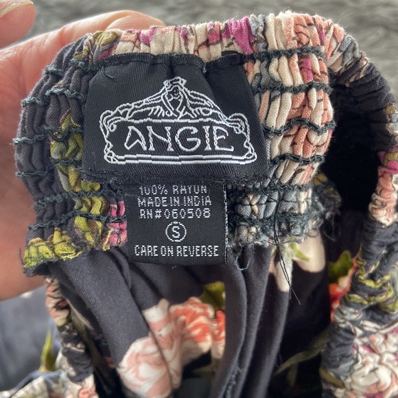 Angie Elastic Floral Pants - Picture 2 of 3